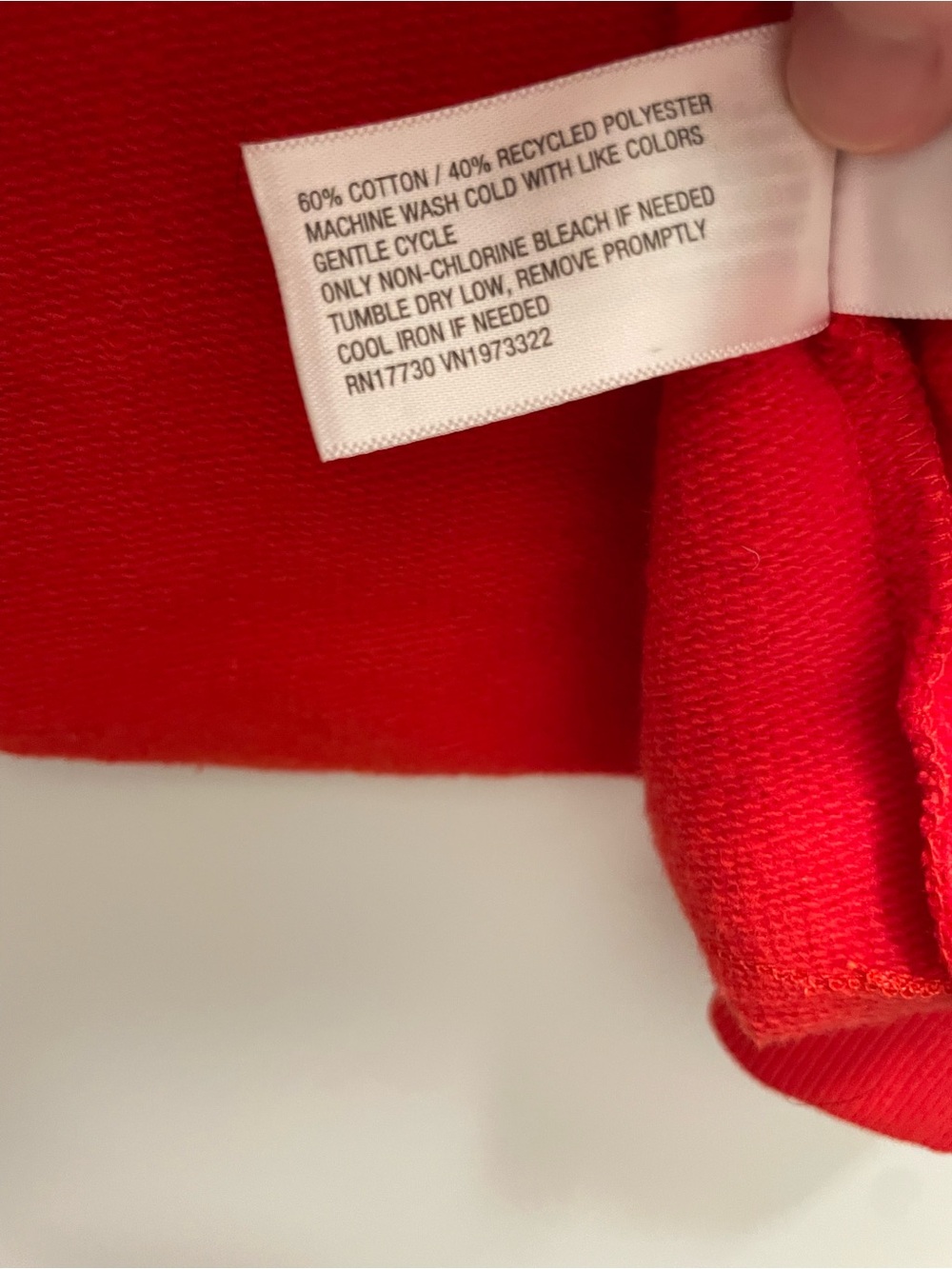 Universal Thread Women's Oversized Sweatshirt Red Small NWT - Picture 3 of 5